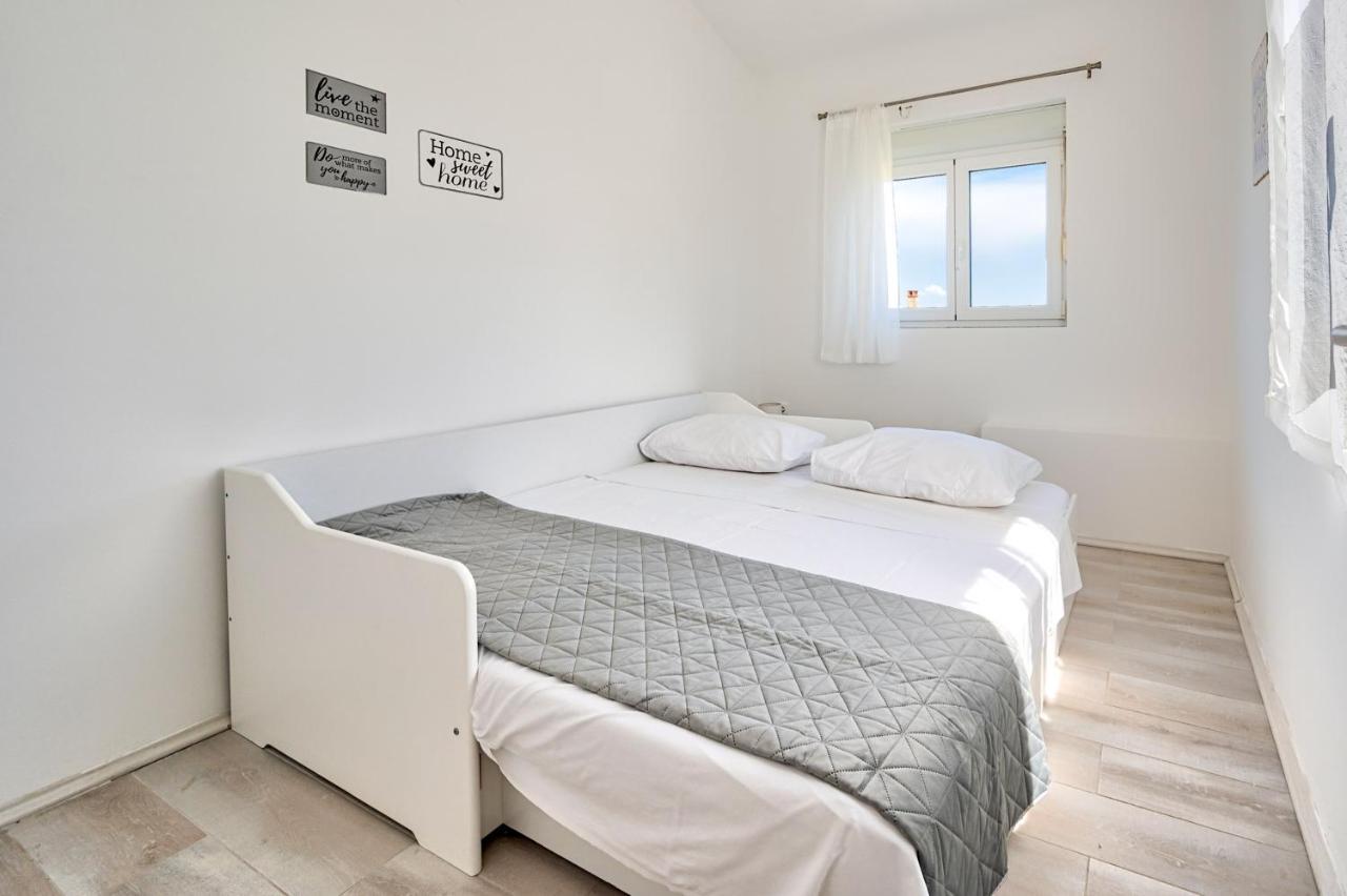 Villa Matija Ližnjan Extérieur photo