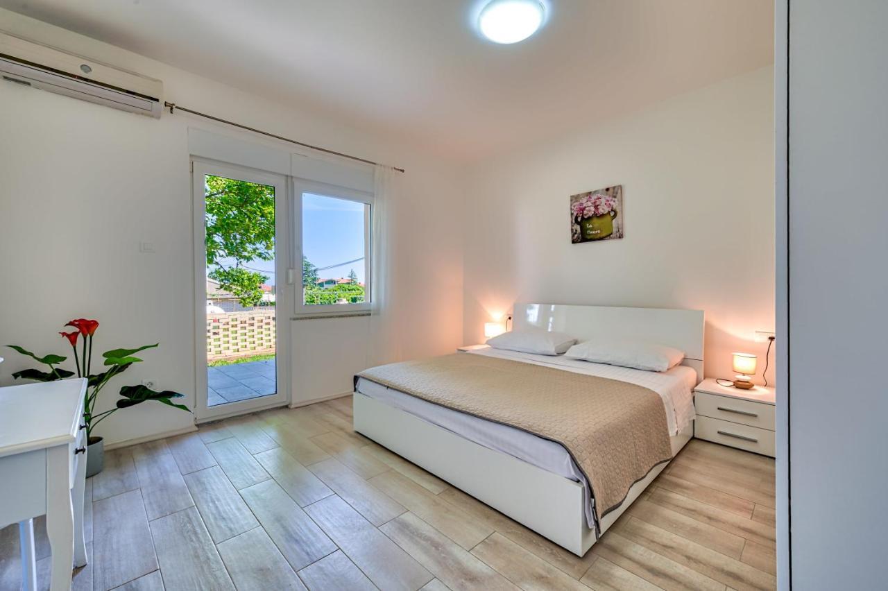 Villa Matija Ližnjan Extérieur photo