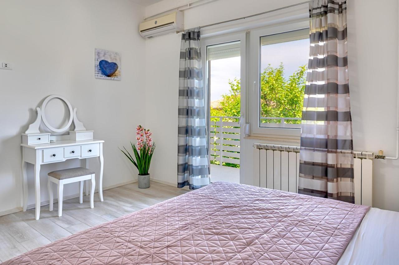 Villa Matija Ližnjan Extérieur photo
